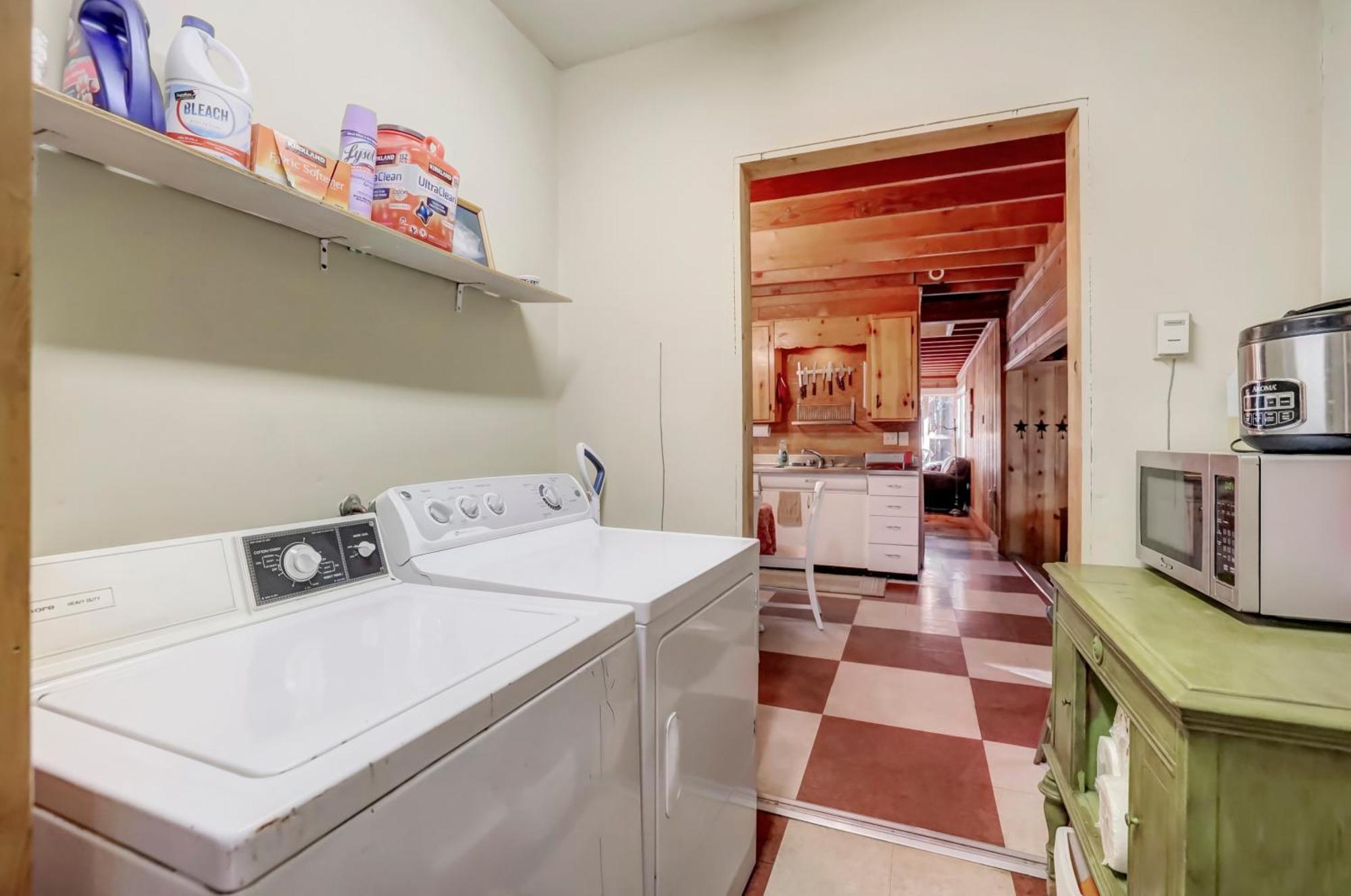 Spacious Classic Cabin Retreat- Near Lassen Mill Creek 외부 사진
