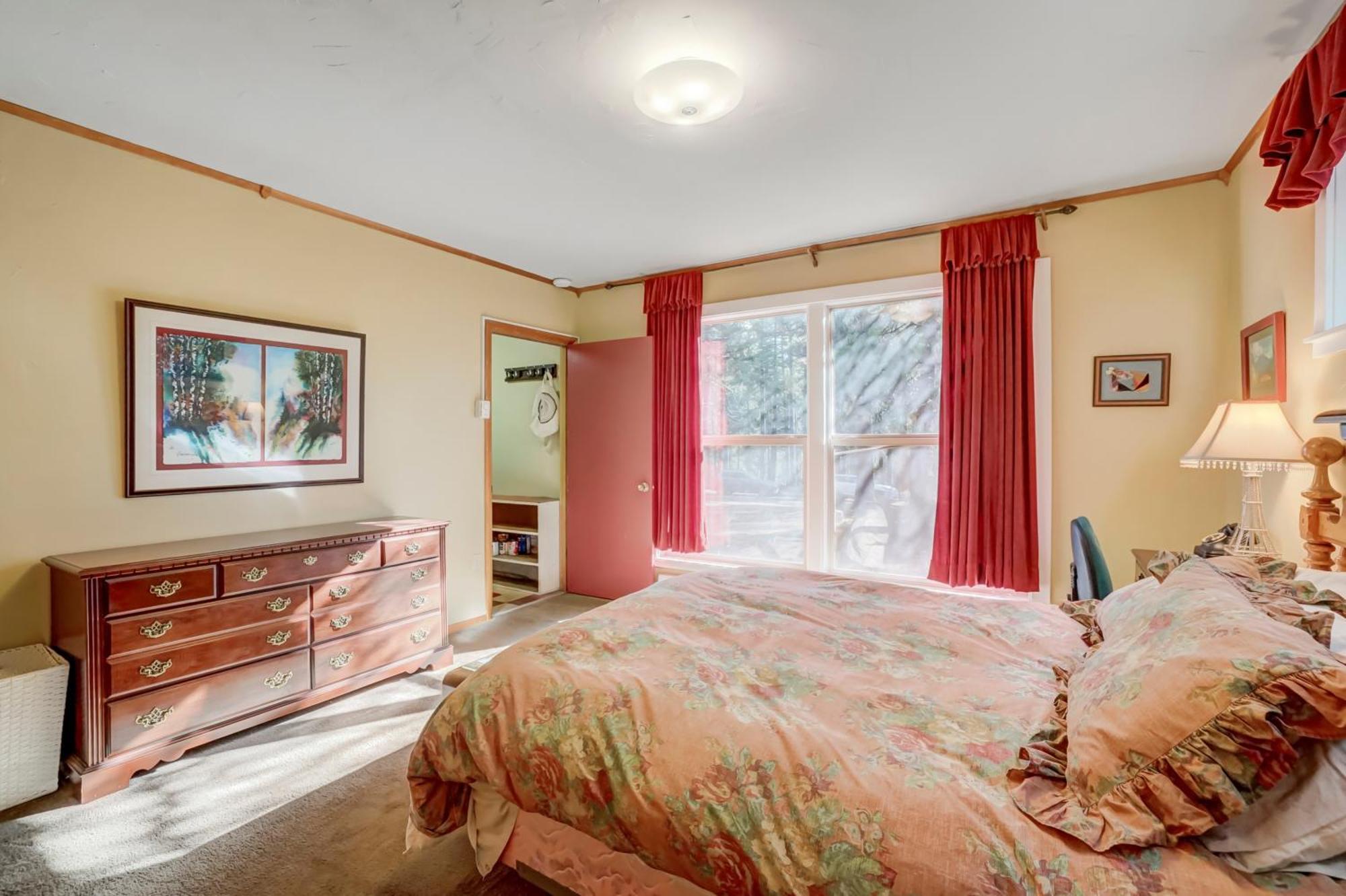 Spacious Classic Cabin Retreat- Near Lassen Mill Creek 외부 사진